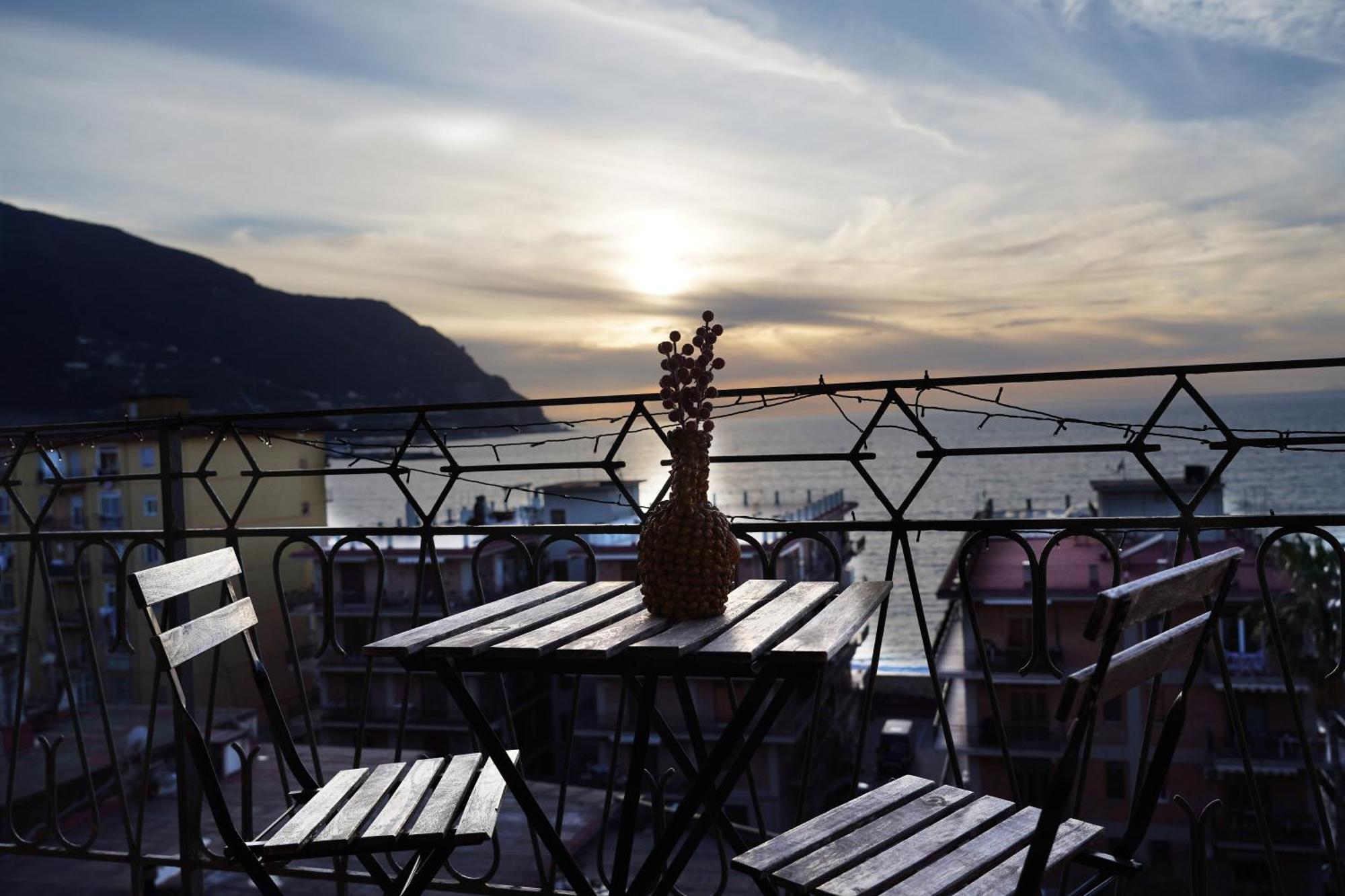 Ferienwohnung House Of Sun 2016 Castellammare di Stabia Exterior foto